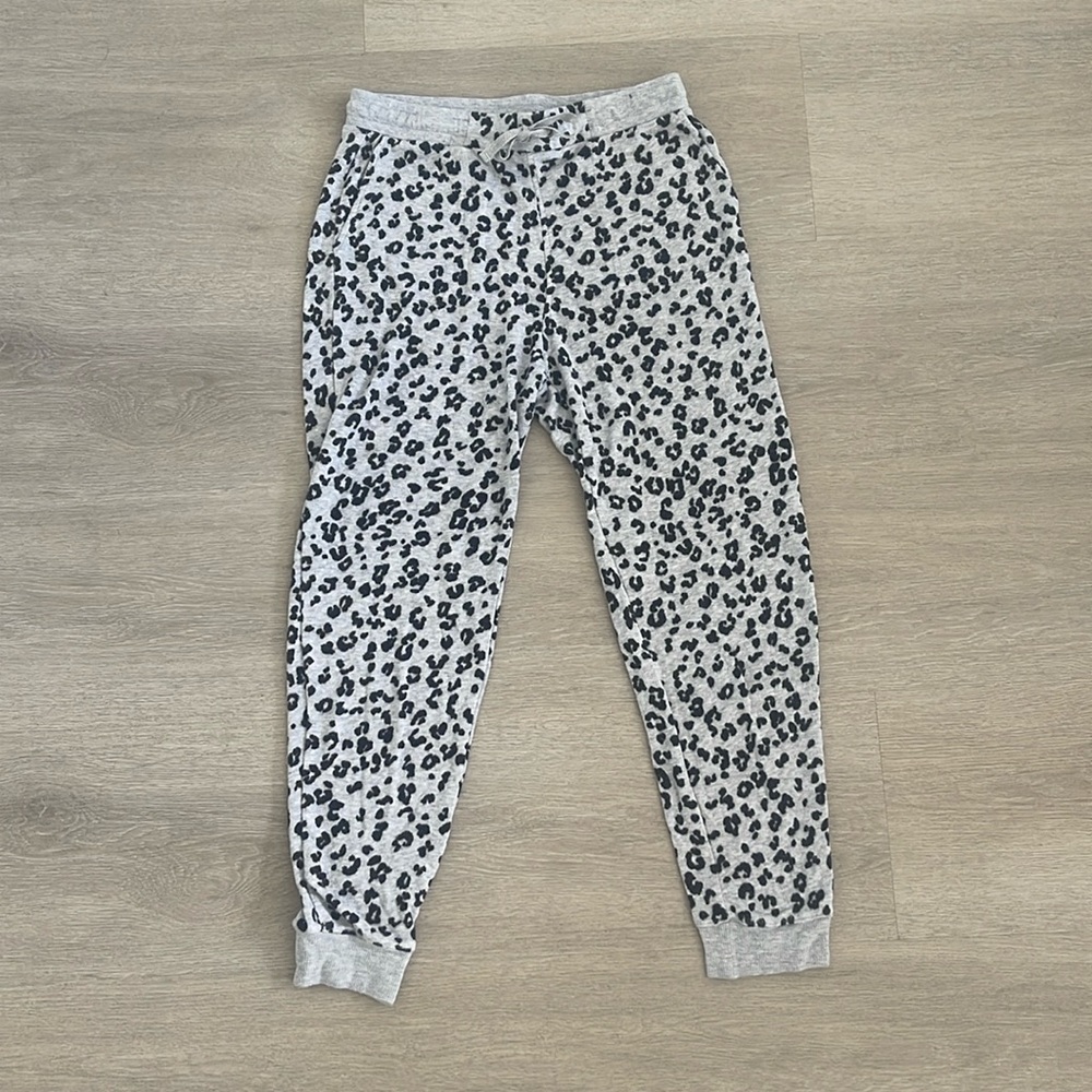 Animal print jogger